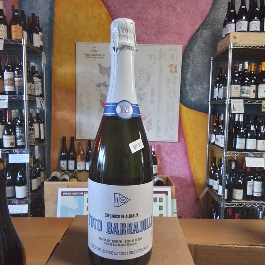 TOTO BARBADILLO NV Sparkling Brut 'Vino Espumoso' (Spain)