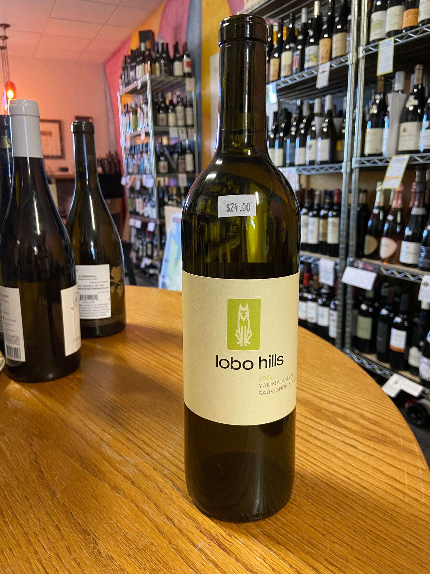 LOBO HILLS 2022 Sauvignon Blanc (Yakima Valley, WA)