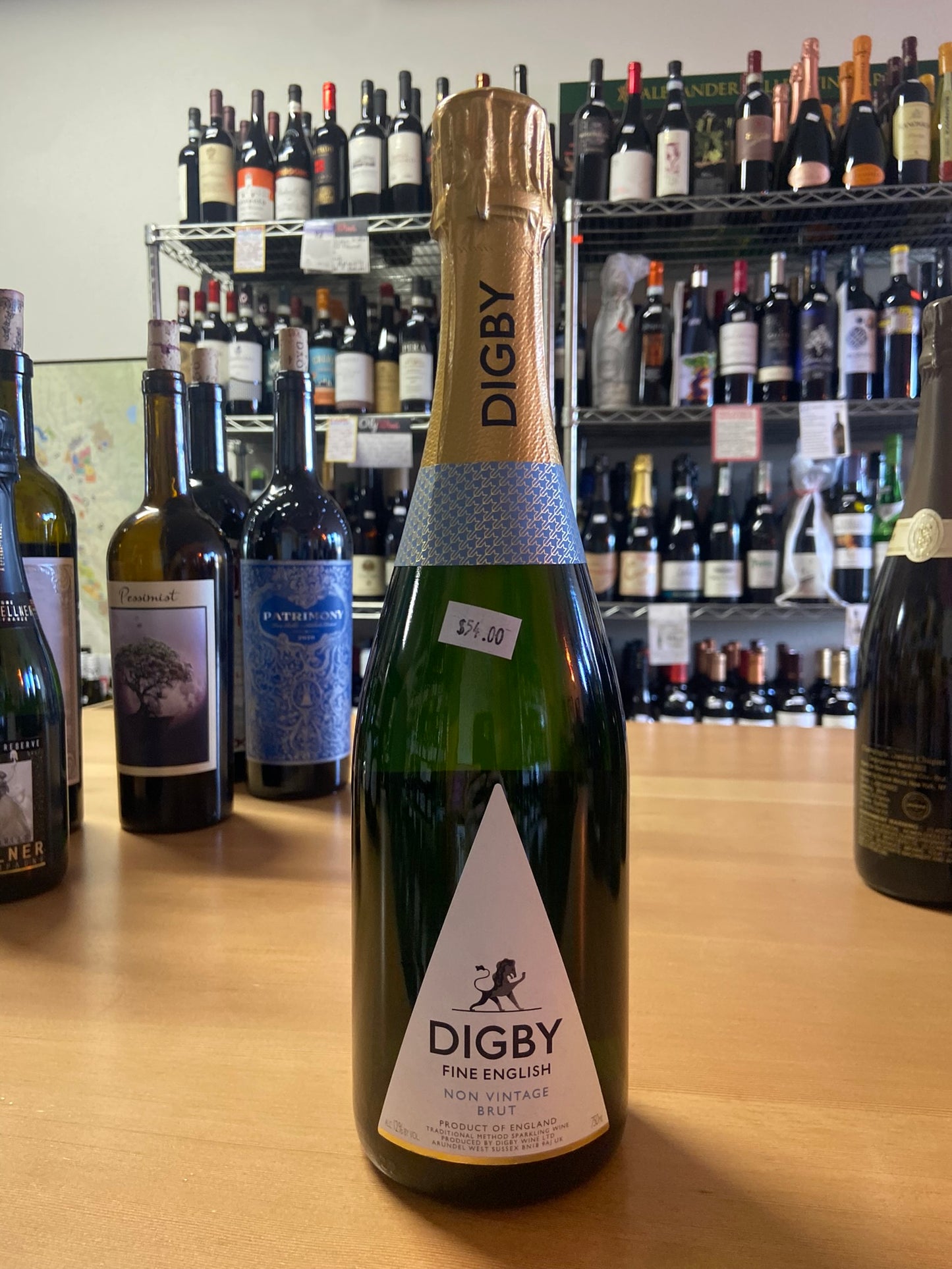DIGBY FINE ENGLISH NV Brut Sparkling Wine (Kent, England)