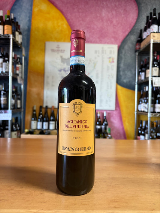 D'ANGELO 2019 Aglianico Del Vulture (Basilicata, Italy)