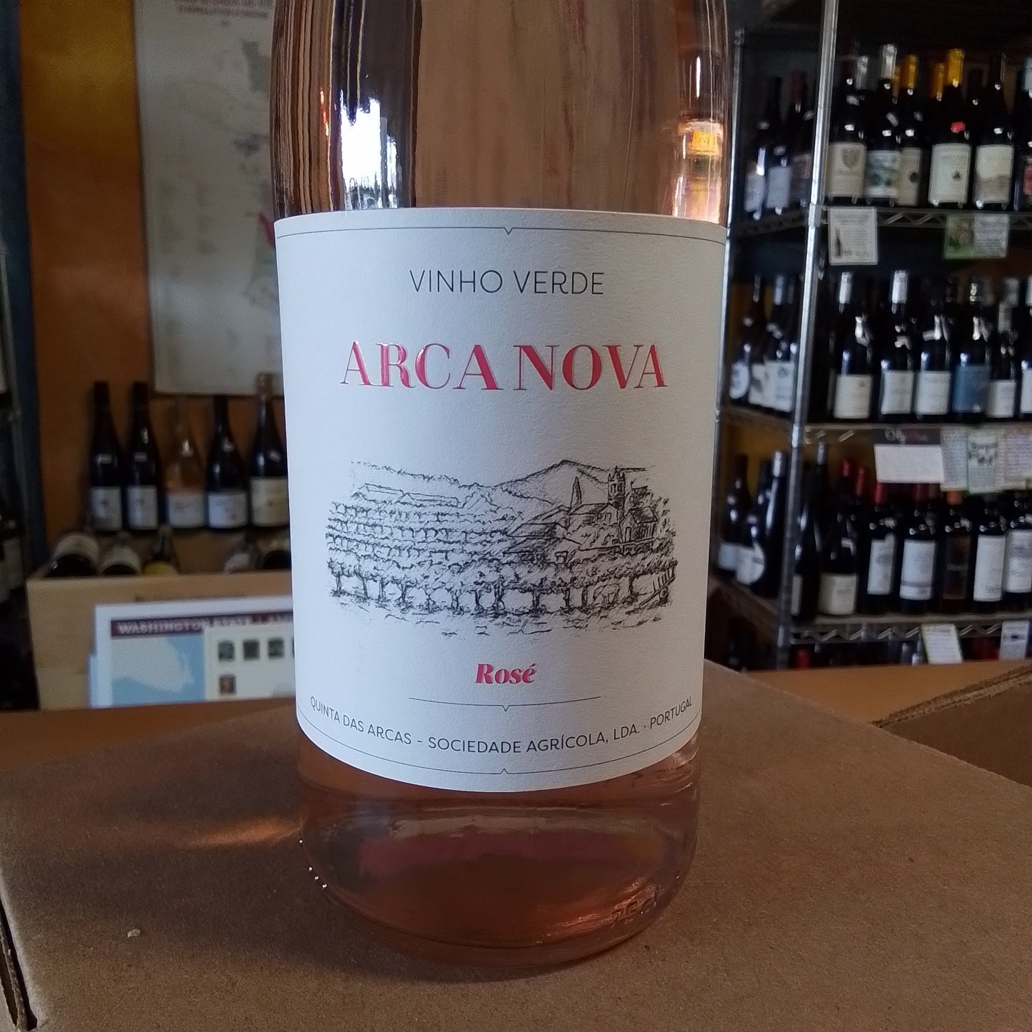 QUANTA DAS ARCAS NV Rose 'Arca Nova' (Vinho Verda, Portugal)
