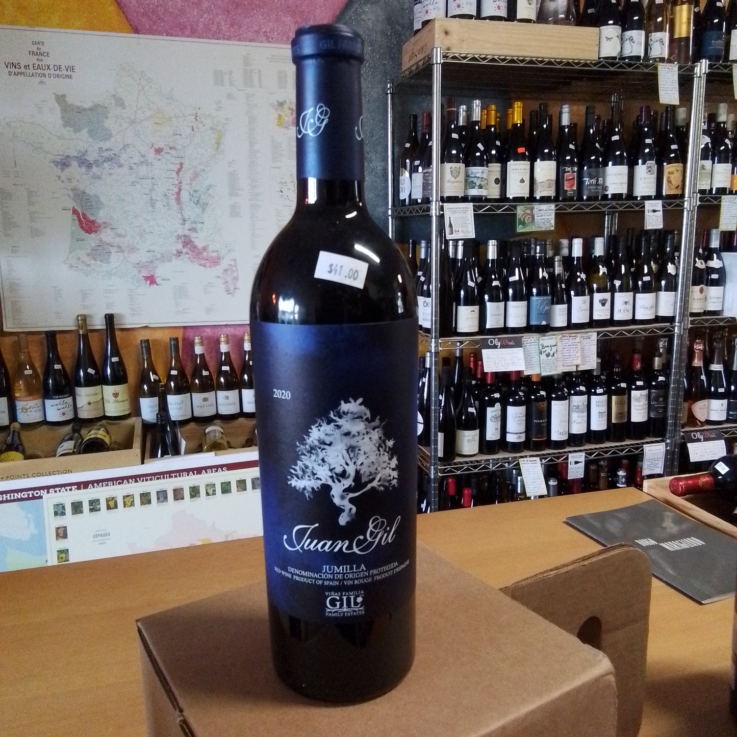 BODEGAS JUAN GIL 2020 Red Blend 'Blue Label'  (Jumilla, Spain)