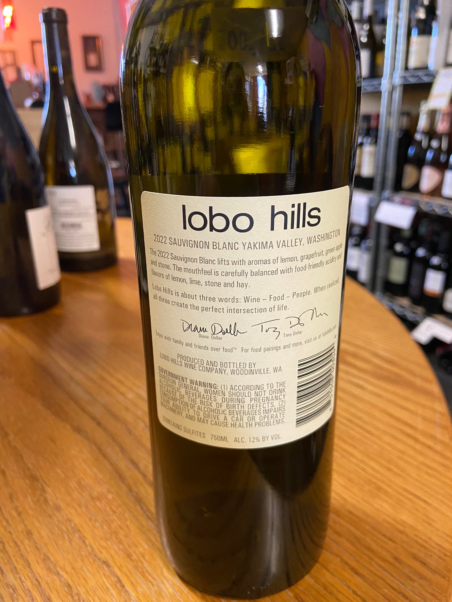 LOBO HILLS 2022 Sauvignon Blanc (Yakima Valley, WA)