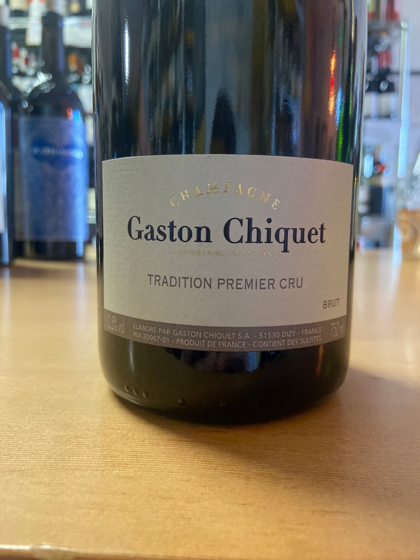 GASTON CHIQUET NV Champagne 'Tradition Premier Cru' (Champagne, France)