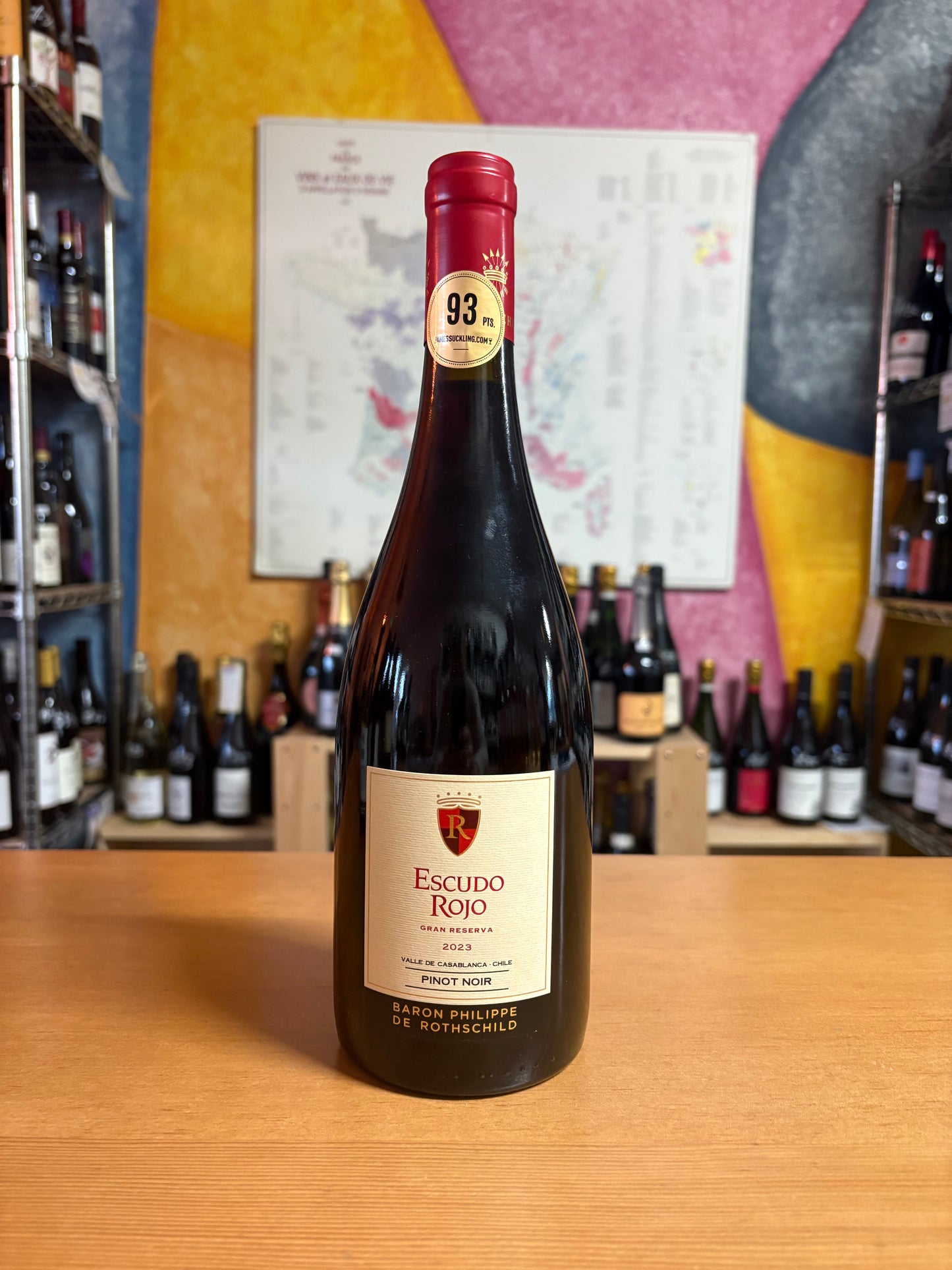 ESCUDO ROJO 2023 Pinot Noir (Valle de Casasblanca, Chile)